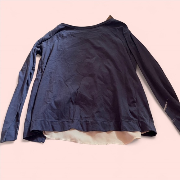 NWT LOFT Petite Mixed Media Split Back Top XSP - Picture 3 of 5